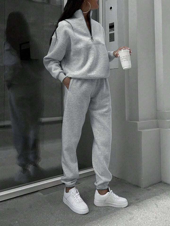 Damen Oversize Sweat-Set mit halbem Reißverschluss, Stehkragen und lässiger Jogginghose Drune