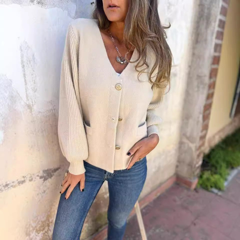 Damen Modische Strickjacke mit Knopfdetails und Taschen Drune