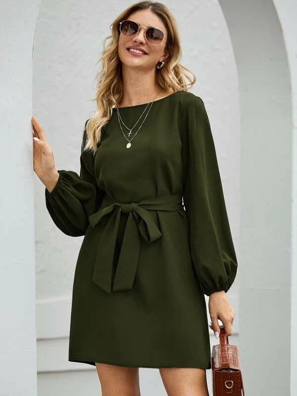 Damen nan elegantes Etuikleid mit Ballonärmeln und Taillengürtel Drune