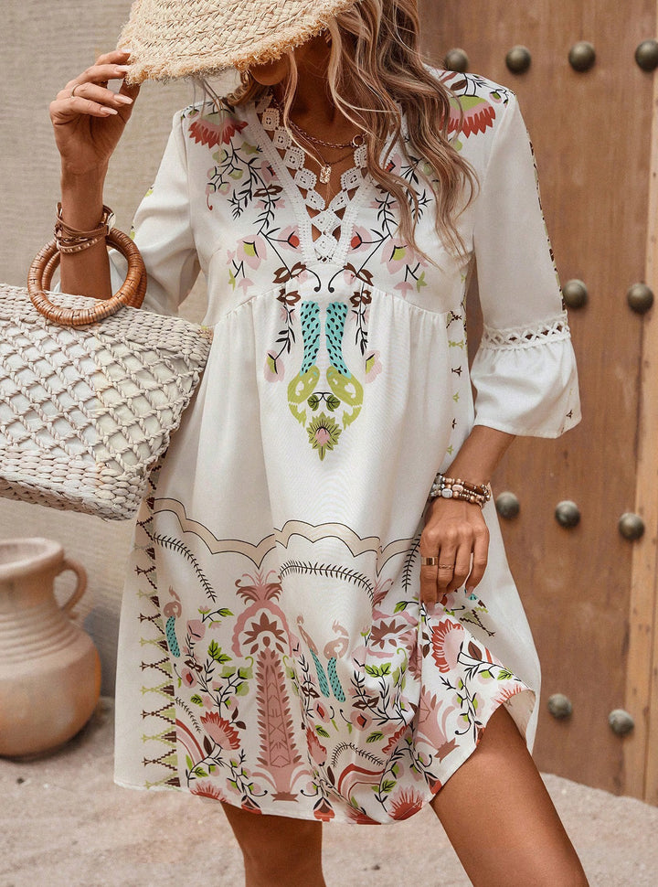 Damen Boho-Kleid mit Stickerei, Häkel-V-Ausschnitt und ausgestellter A-Linie Drune