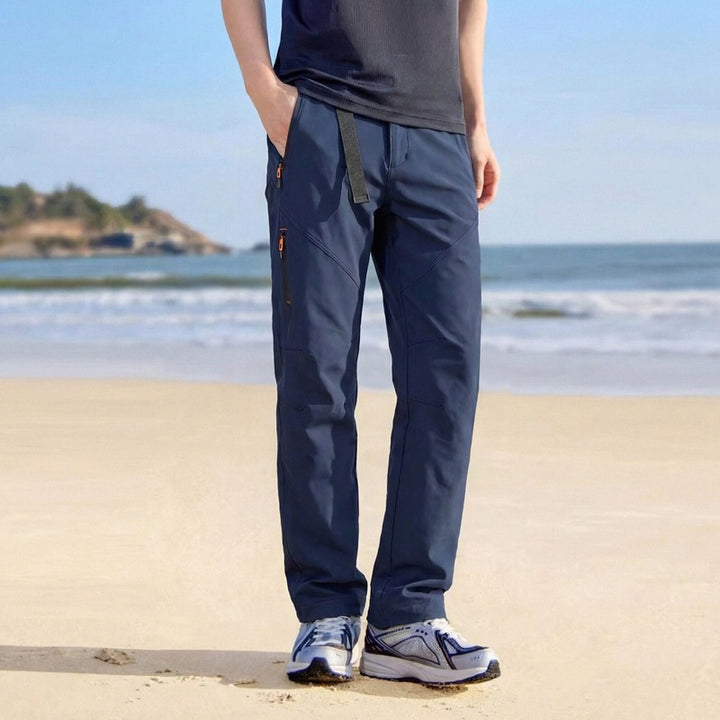 Herren Wasserabweisende Tech‑Cargo‑Hose mit Tunnelzugbund & Mehrfachtaschen Drune