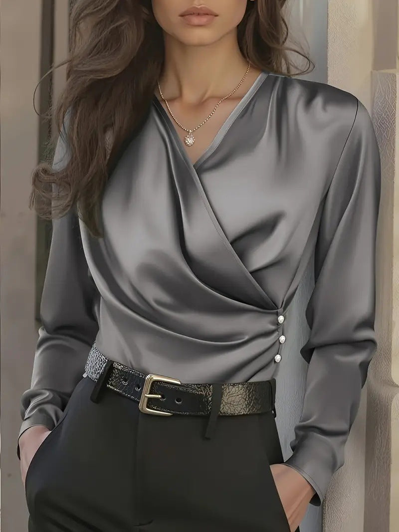Damen Wickelbluse mit eleganten Knopfdetails Drune