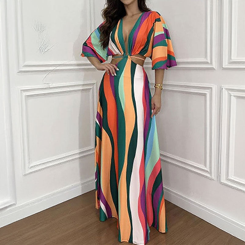 Damen Maxikleid mit eleganten Wellenmustern Drune