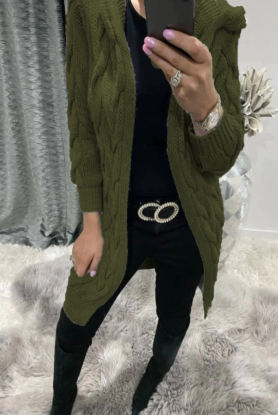 Damen Grobstrick-Cardigan mit nostalgischem Zopfdesign und praktischen Taschen Drune