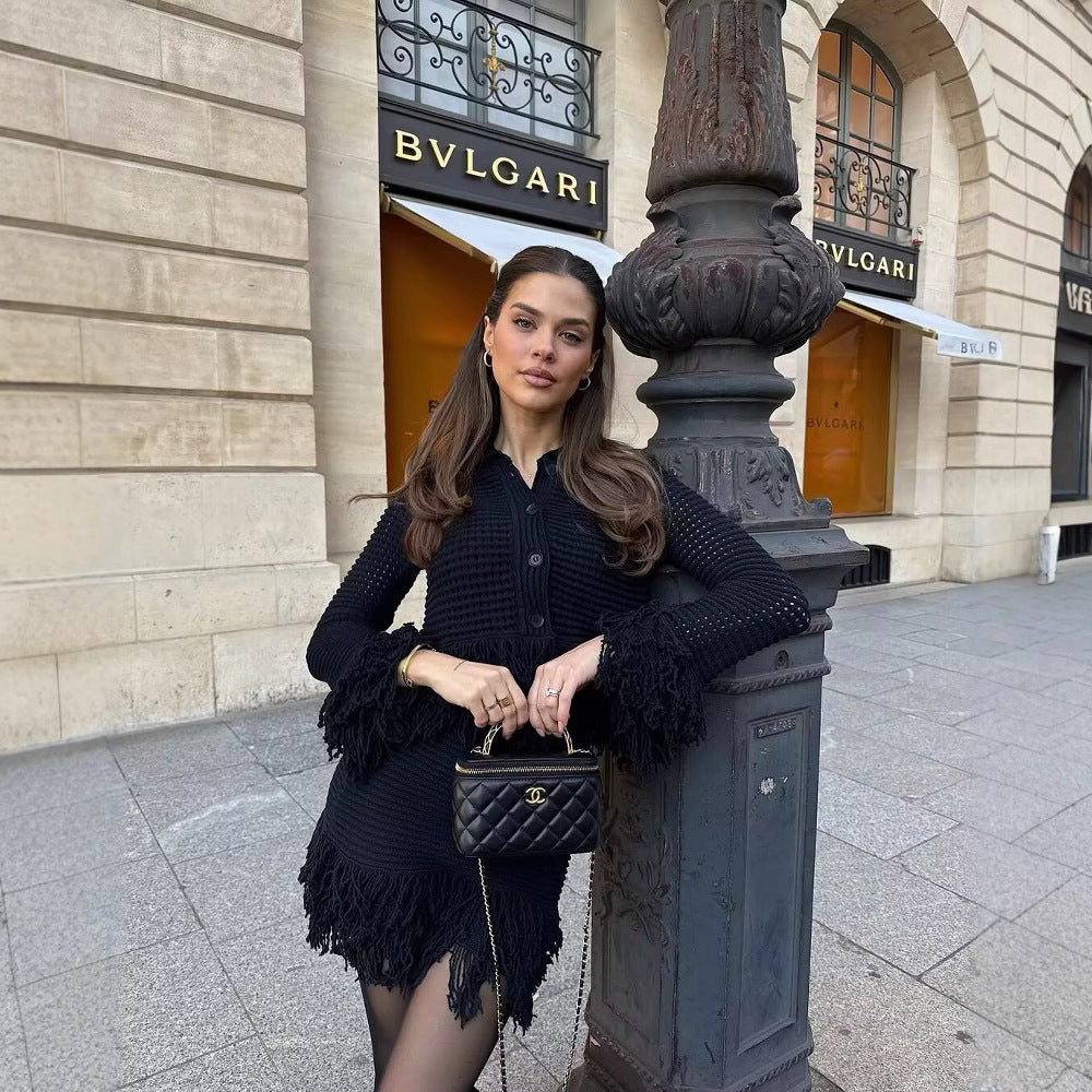 Damen Taillierte Strickjacke mit Fransenbesatz und Hemdkragen Drune