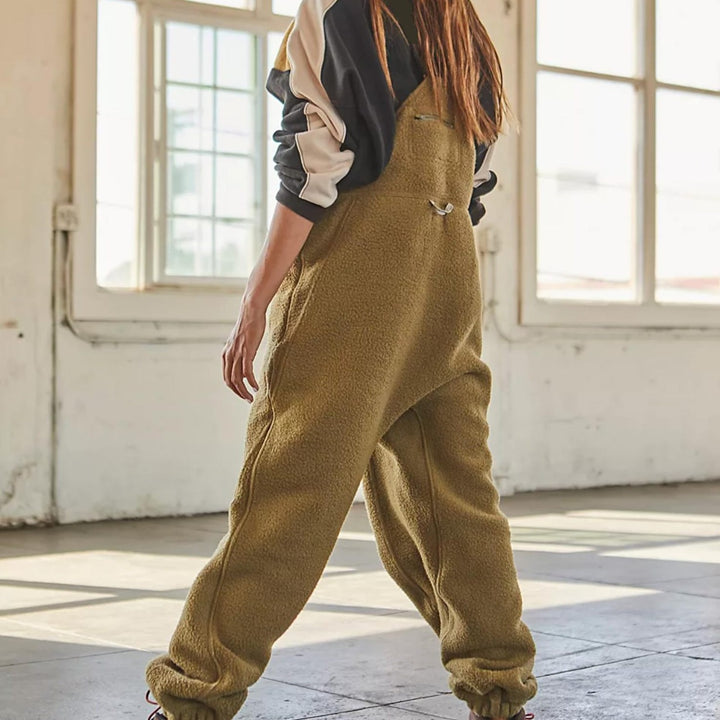 Femme Fleece Utility Latzhosen Drune