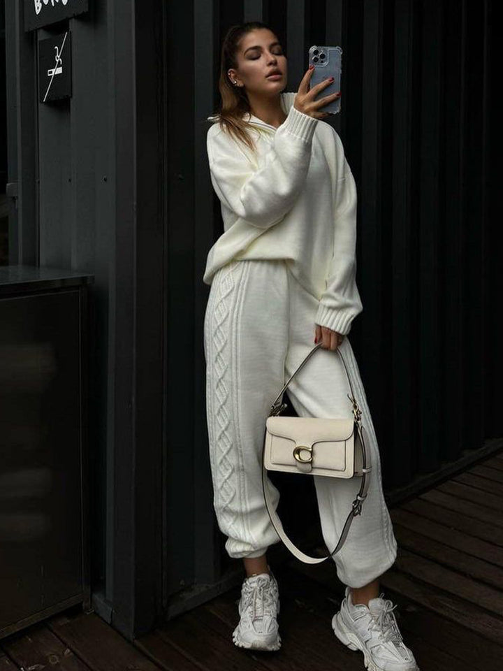 Damen Strick-Loungewear-Set mit halbem Reißverschluss, Stehkragen und Zopfmuster-Hose Drune