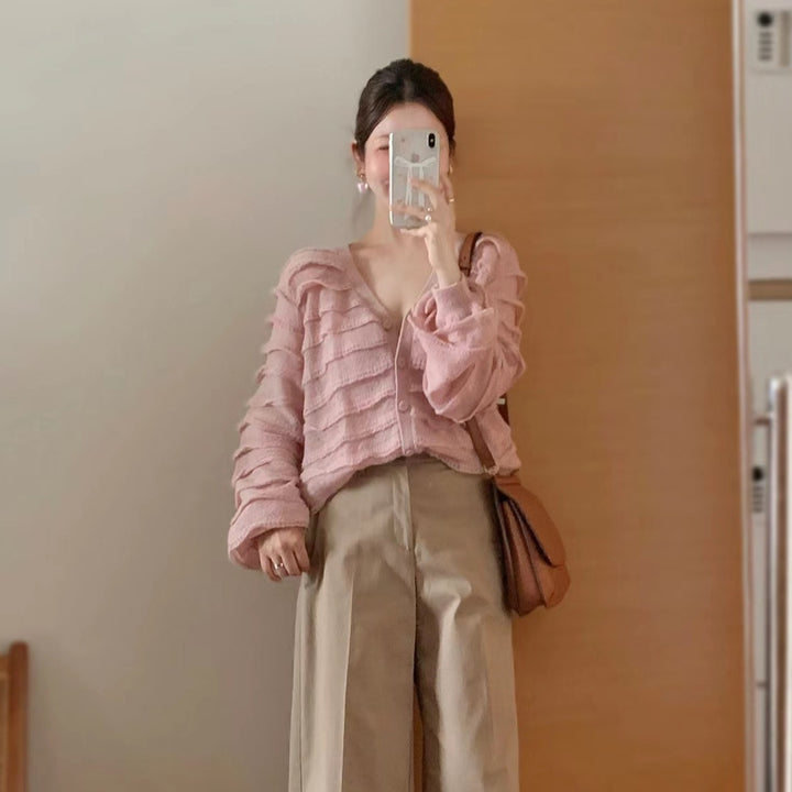 Damen Strickjacke mit voluminösen Rüschendetails Drune