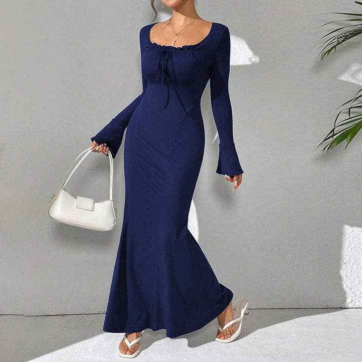 Damen Maxikleid mit elegantem V-Ausschnitt und fließendem Saum Drune