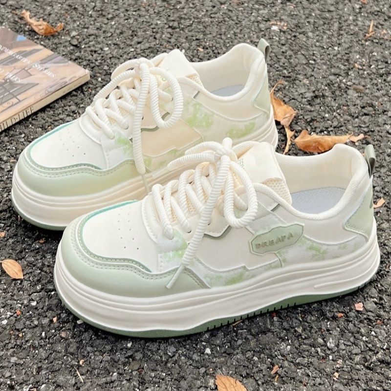 Damen Voluminöser Plateau‑Sneaker im Retro‑Citystil mit dezenter Marmorierung und dämpfender Keilsohle Drune