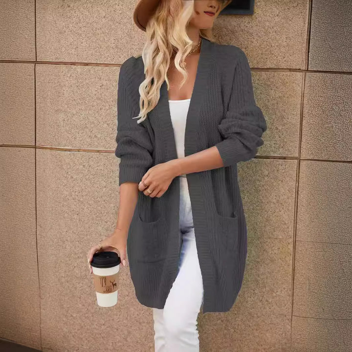 Damen Strickcardigan mit großzügigen Taschen und modernem Zopfmuster Drune