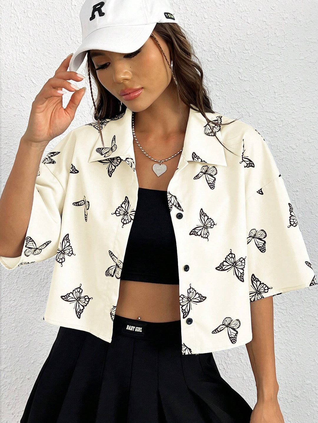 Damen Kurzgeschnittene Boxy-Hemdbluse mit Schmetterlingsprint Drune