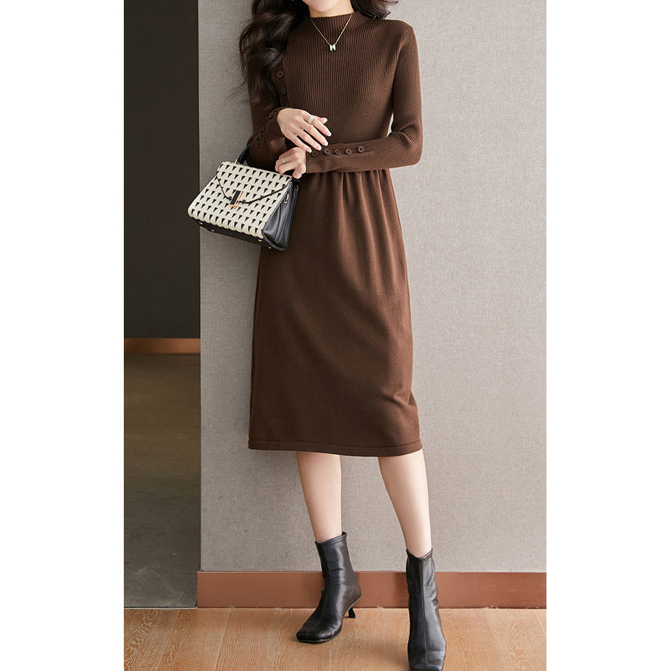 Damen Strickkleid mit eleganten Knopfdetails und Rundhalsausschnitt Drune