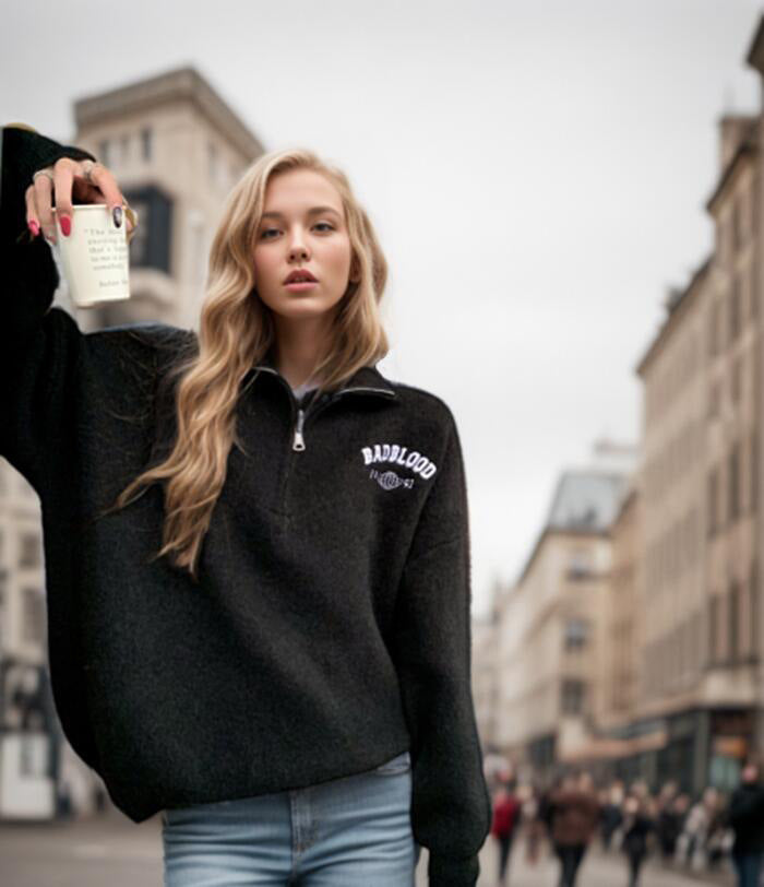 Damen Kuscheliger Pullover mit Stehkragen und Stickerei Drune