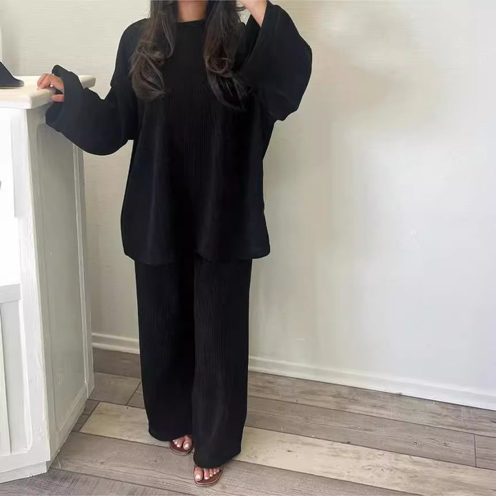 Damen Bequemes und stylisches Lounge-Set aus Rippstrick Drune