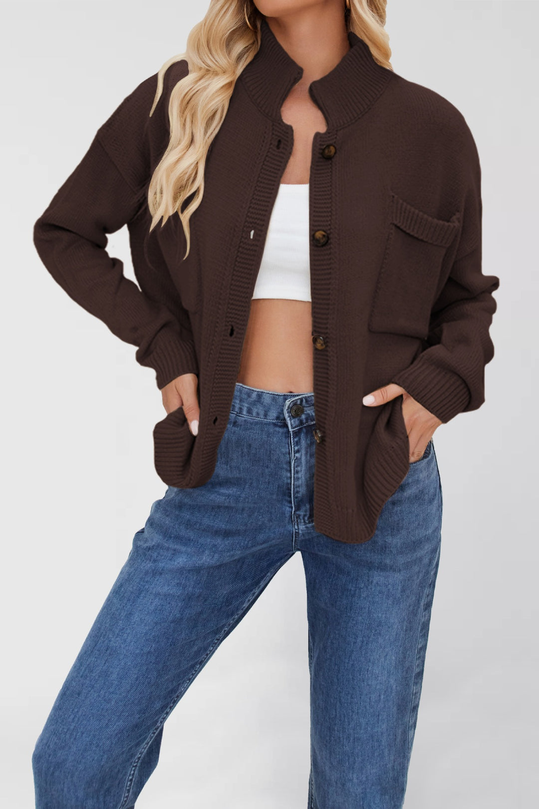 Damen Strickjacke mit Stehkragen und aufgesetzter Tasche Drune