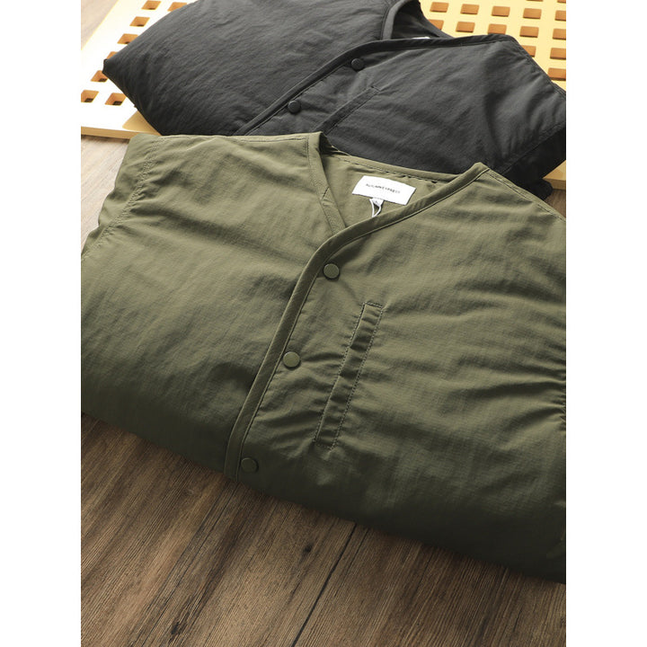 Herren Leicht wattierte Thermo-Linerjacke mit Druckknopfverschluss und gerundetem Saum Drune