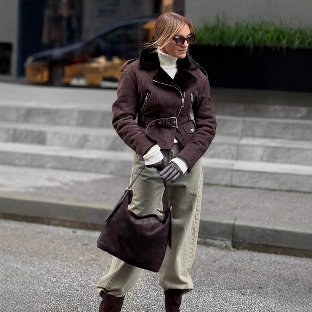 Damen Kurzjacke im Biker‑Style aus Velourslederoptik mit Teddyfutter und Taillengürtel Drune