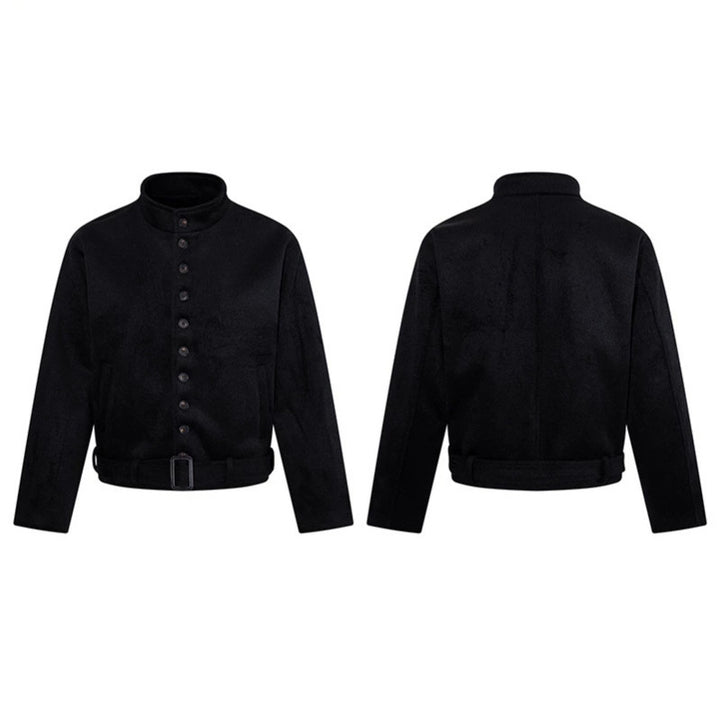 Herren Kurze Wollmix‑Jacke mit Stehkragen, durchgehender Knopfleiste und Taillengürtel Drune