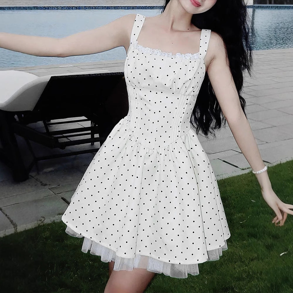 Damen Sommerliches Kleid mit schwingendem Rock und Punktmuster Drune