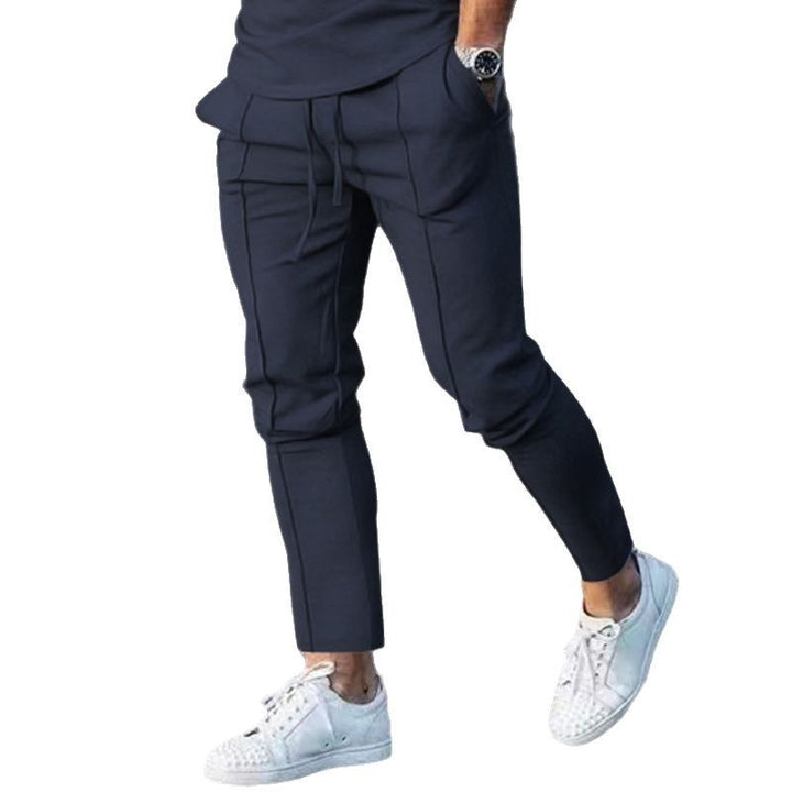 Herren nan Slim Tapered Jogginghose mit dekorativen Steppnähten, elastischem Tunnelzug und schmalem Knöchelabschluss Drune