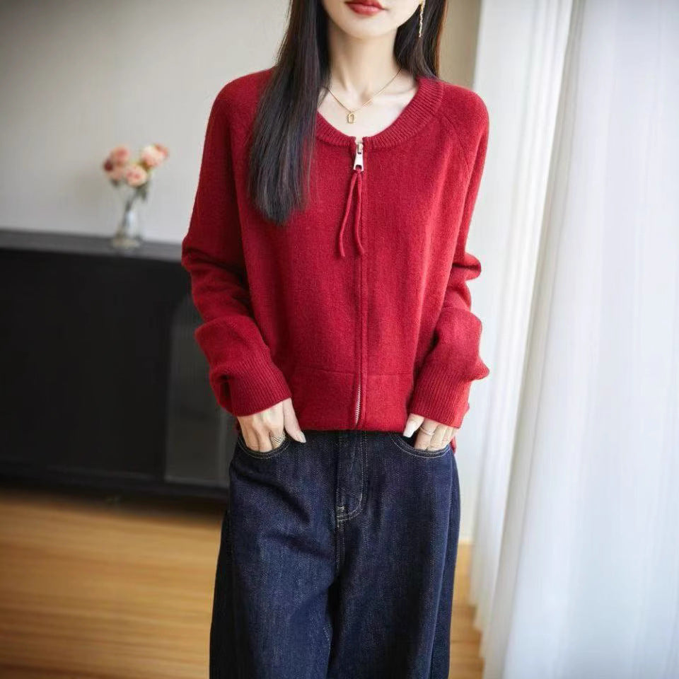 Damen Kuschelige Strickjacke mit hoch geschlossenem Reißverschluss und großzügigen Eingrifftaschen Drune