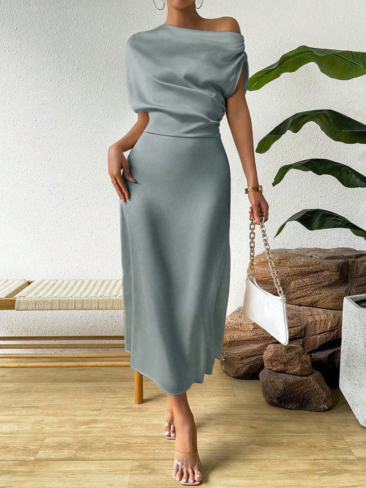 Damen Elegantes und fließendes Abendkleid mit asymmetrischem Schnitt Drune