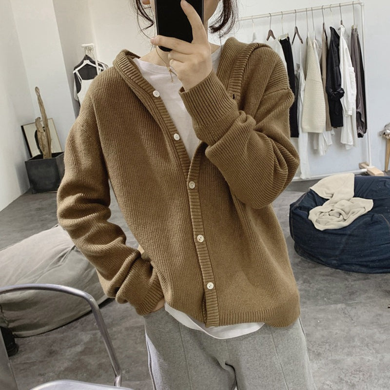 Damen lässiger Strickcardigan mit tiefem V-Ausschnitt und großen Knopfdetails Drune