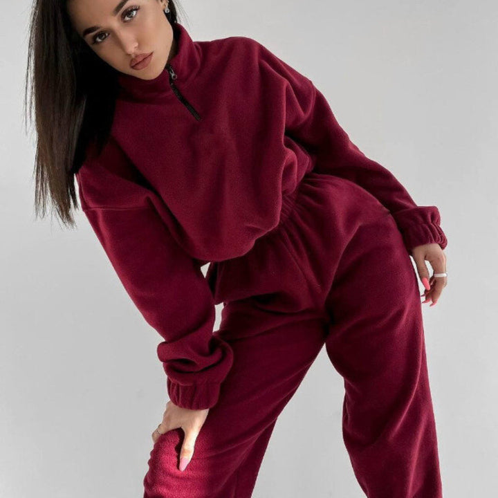 Damen Relax-Fleece-Set mit Stehkragen-Halbzip und geraffter High-Waist-Hose Drune