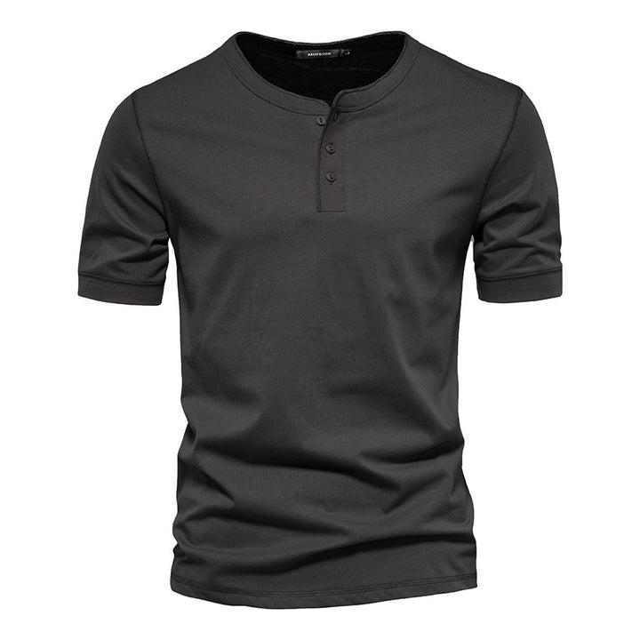 Herren nan schmal geschnittenes Kurzarmshirt mit kurzer Knopfleiste und geripptem Kragen aus Baumwollmix Drune