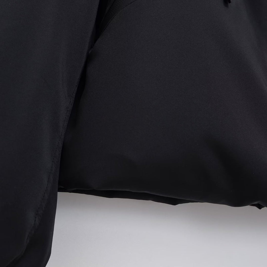 Damen Kurze boxy Funktionsjacke mit Kapuze, wattierter Isolierung und diagonalen Reißverschlusstaschen Drune