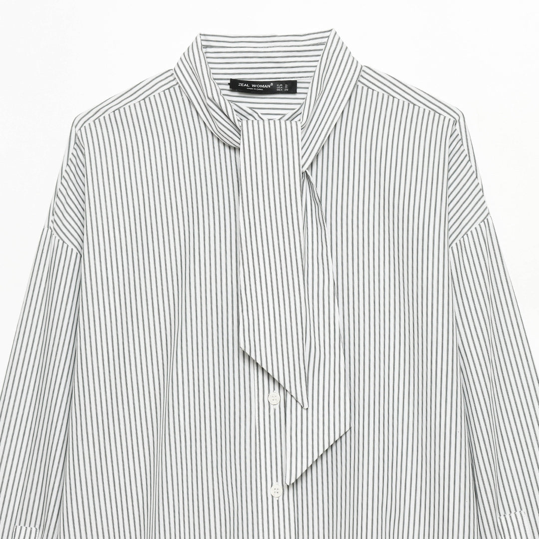 Damen nan gestreifte Bluse mit Schluppe, verdeckter Knopfleiste und Oversize-Schnitt Drune
