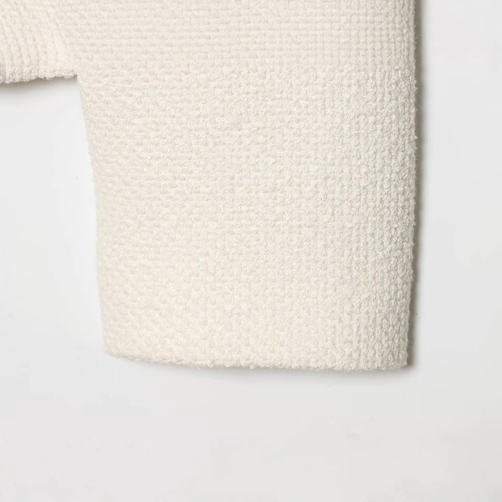 Damen Bouclé-Cropped-Jacke mit Stehkragen, bezogenen Knöpfen und aufgesetzten Pattentaschen Drune