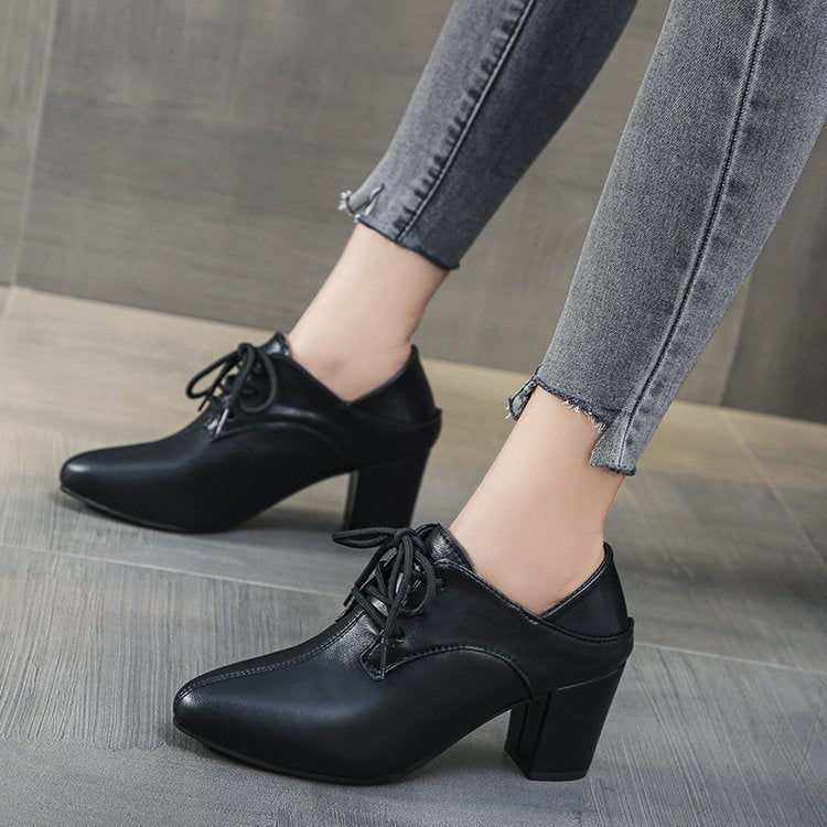 Damen Schnürschuhe mit Blockabsatz und modischem Design Drune