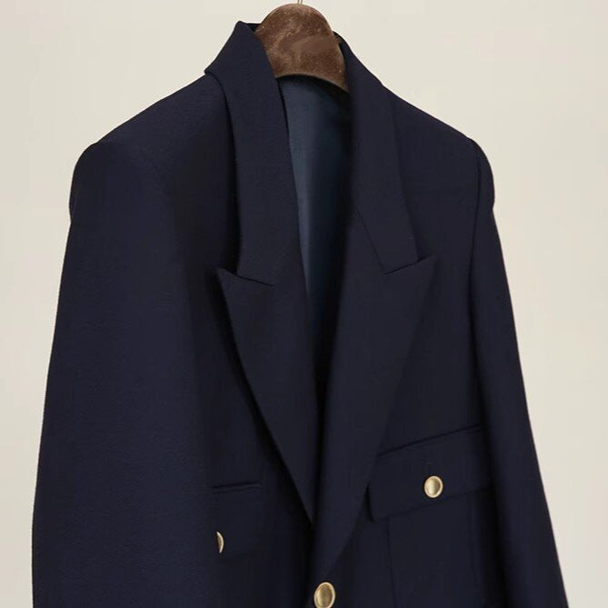 Damen weit geschnittener Blazer mit taillierter Silhouette, goldenen Schmuckknöpfen und Pattentaschen Drune