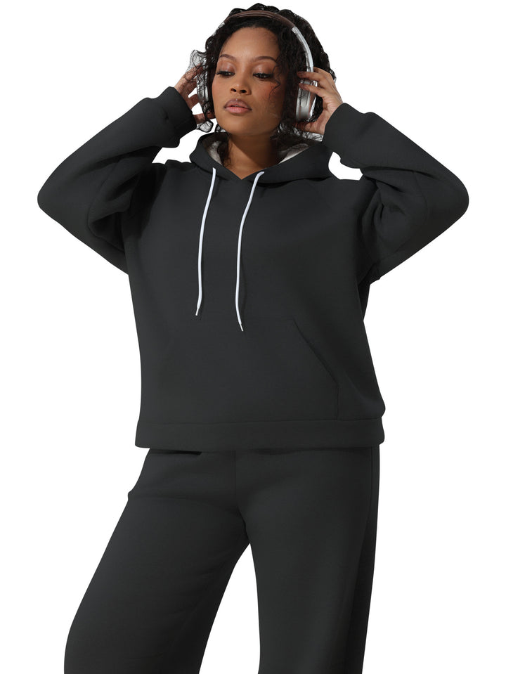 Damen Kuschel-Hoodie im Relax-Fit mit Kontrast-Kordel und Kängurutasche Drune