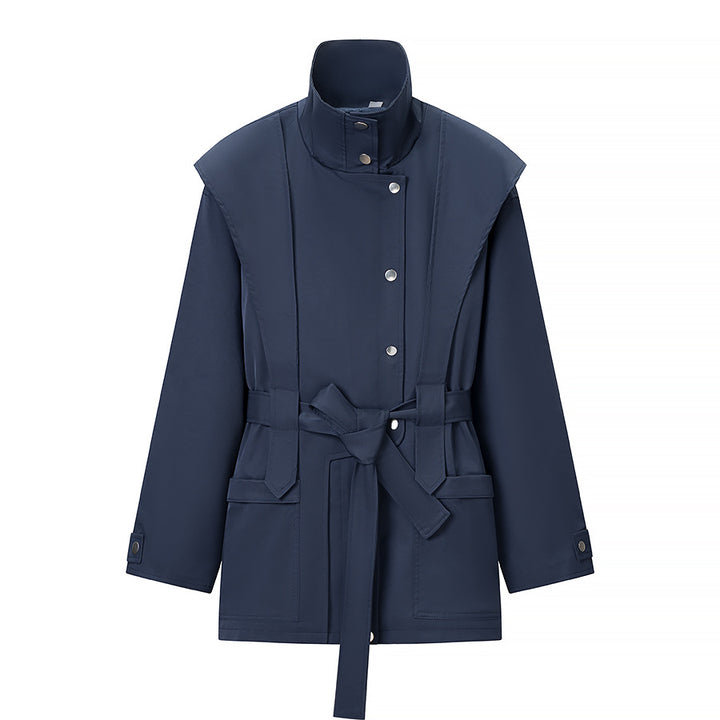Damen Taillierte Übergangsjacke mit Stehkragen, Schultercape und Bindegürtel Drune