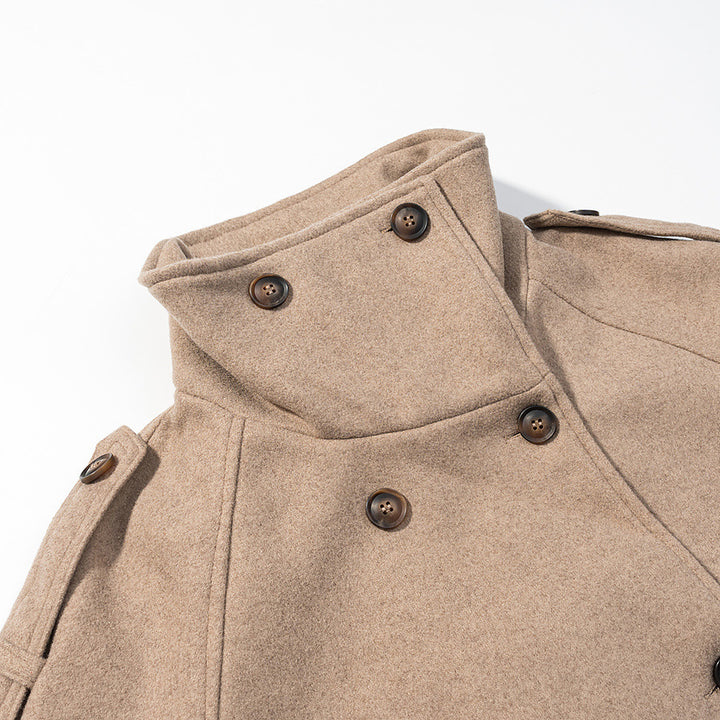 Damen Elegante Wolljacke mit hohem Kragen und dekorativen Knöpfen Drune