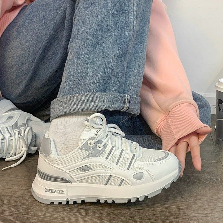 Damen Retro‑Laufstil Plateau‑Sneaker mit robuster Traktionssohle und atmungsaktivem Mesh Drune