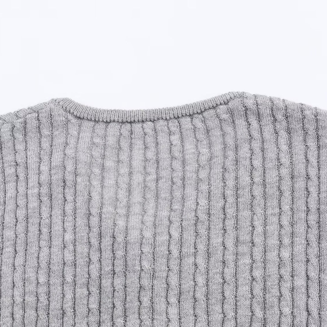 Damen Langarmshirt mit strukturiertem Rippdesign und Knopfdetails Drune