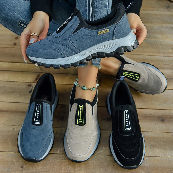 Damen Slip-On Sneakers mit elastischer Einfassung und rutschfester Profilsohle Drune