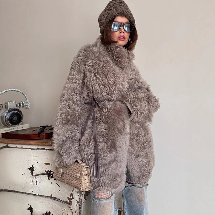 Damen Oversize Kunstfell‑Mantel mit lockiger Teddy‑Optik und weiter Boxy‑Silhouette Drune
