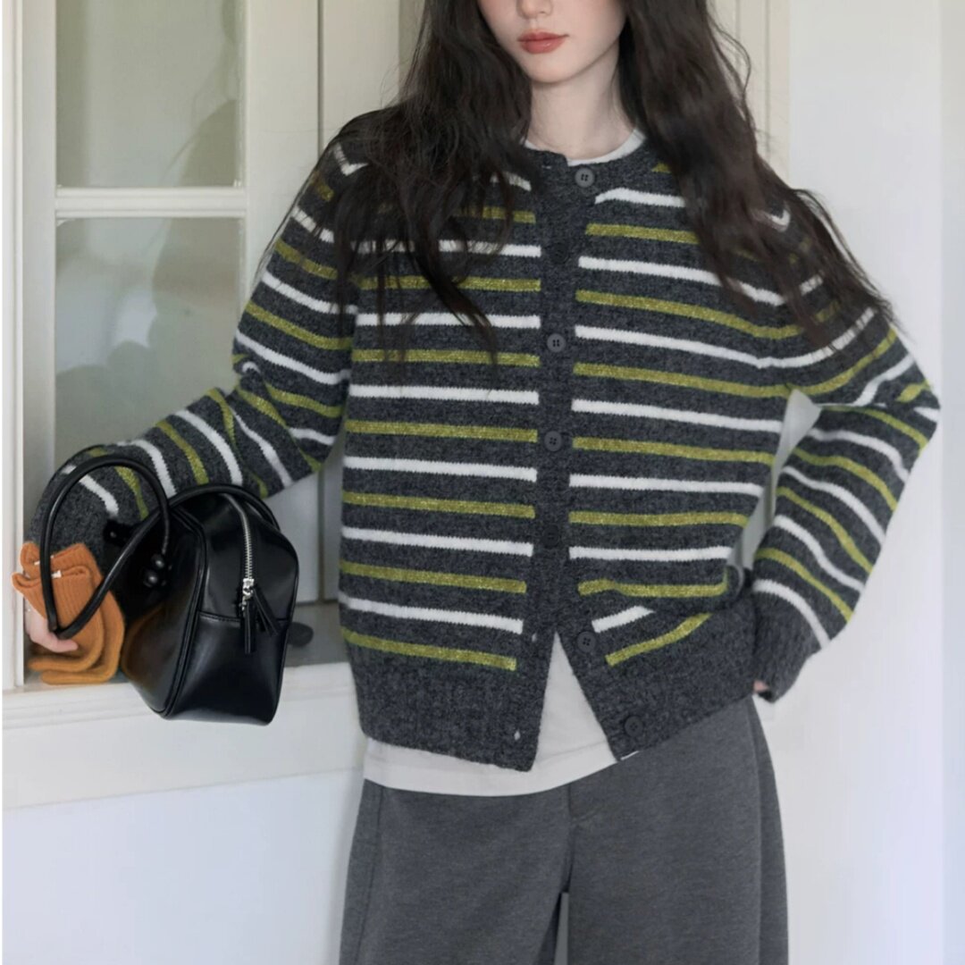 Damen Verspielte Strickjacke mit Streifen Drune