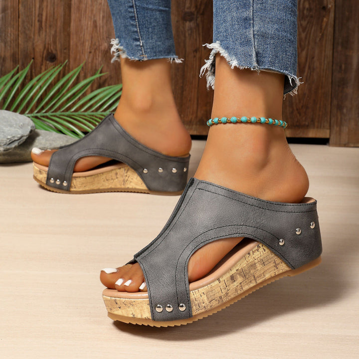 Damen Wedge-Sandaletten aus Kork mit stilvollen Einsätzen Drune