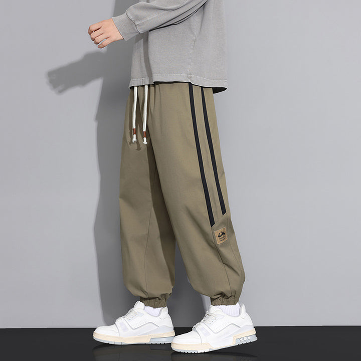 Herren Sportliche Freizeithose mit reflektierenden Streifen