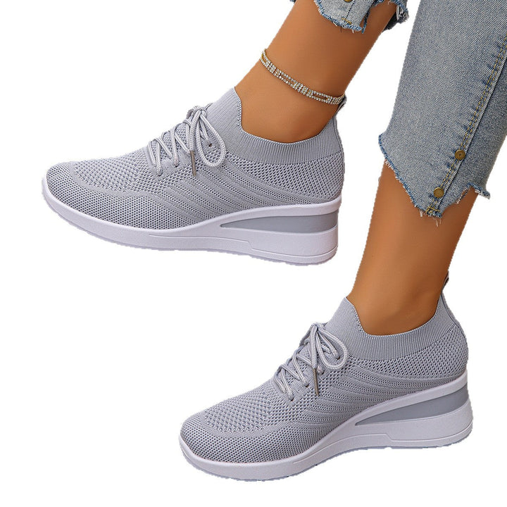Damen Sportliche Wedge-Sneaker mit atmungsaktivem Mesh-Obermaterial und rutschfester Sohle Drune