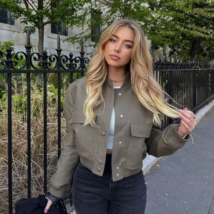 Damen kurze Bomberjacke mit Leopardenprint, Rippbündchen & Pattentaschen Drune