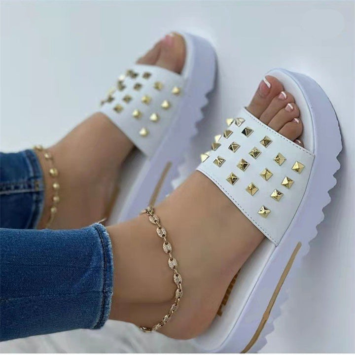 Damen nan Nieten-Pantolette mit gepolstertem Komfortfußbett und profiliertem Flatform-Absatz Drune