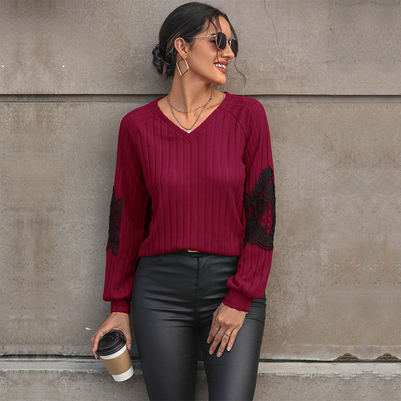 Damen Geripptes Longsleeve mit V‑Ausschnitt, Spitzen‑Einsätzen an den Ellbogen und Ballonärmeln Drune
