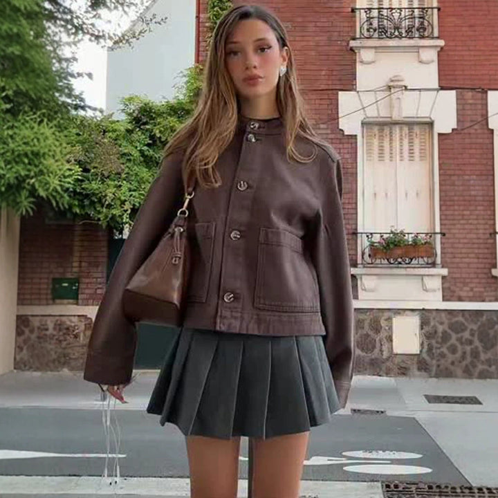 Damen Boxy-Jeansjacke mit Stehkragen, aufgesetzten Taschen und krempelbaren Manschetten Drune